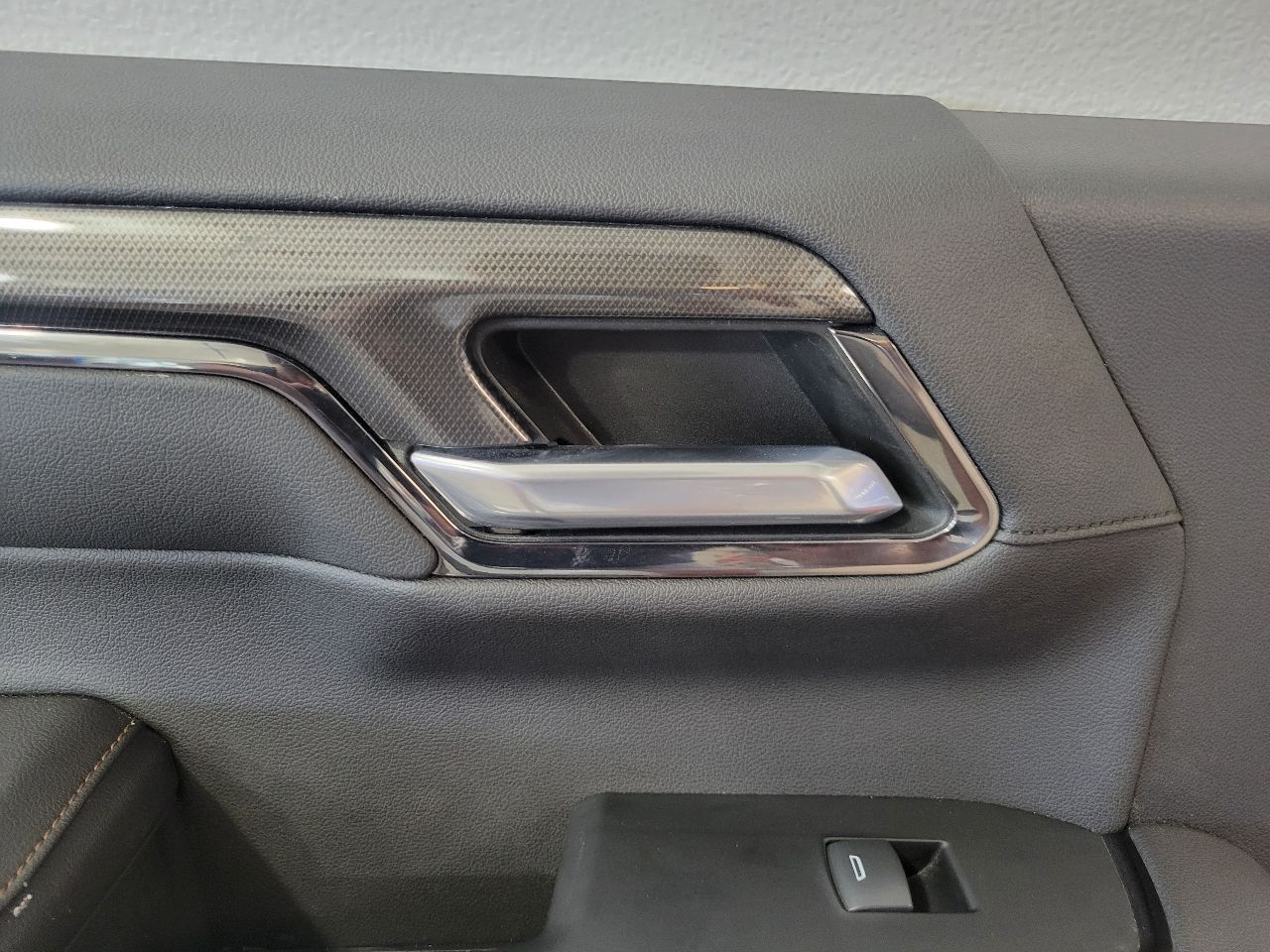 2023 SIERRA150 REAR LH CREWCAB DOOR PANEL TRIM AT4X 30041 - image 7