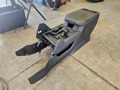 2023 SIERRA150 AT4X CENTER CONSOLE WITH SHIFTER 30043 - image 9