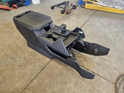 2023 SIERRA150 AT4X CENTER CONSOLE WITH SHIFTER 30043 - image 13