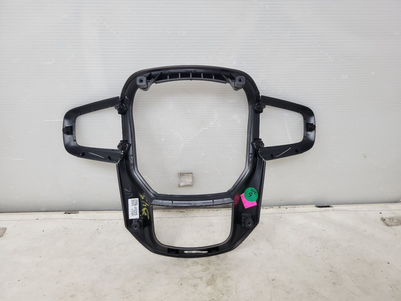 2023 SIERRA150 STEERING WHEEL TRIM APPLIQUE VULCAN 30058 - image 10