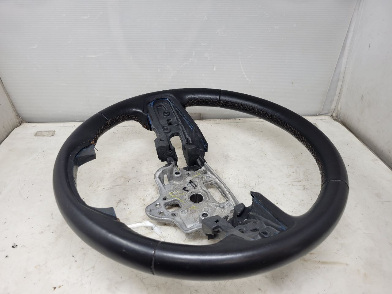 2023 SIERRA150 HEATED STEERING WHEEL BARE 30059 - image 3