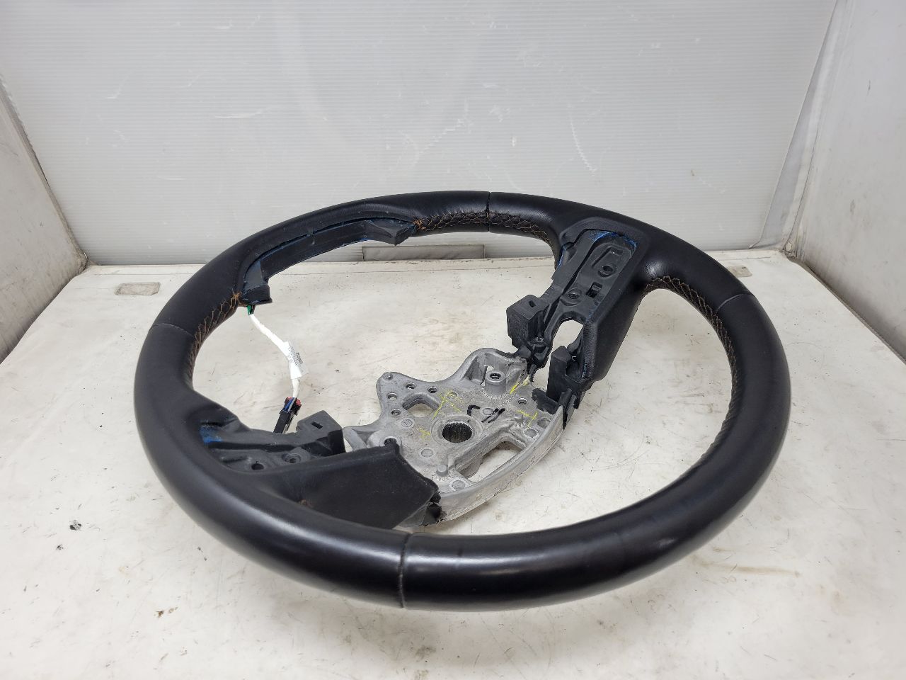 2023 SIERRA150 HEATED STEERING WHEEL BARE 30059 - image 5