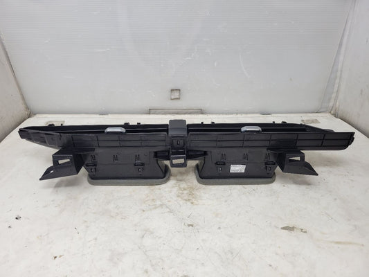 2023 SIERRA150 CENTER DASH VENTS PAIR 84654425 30063 - image 2