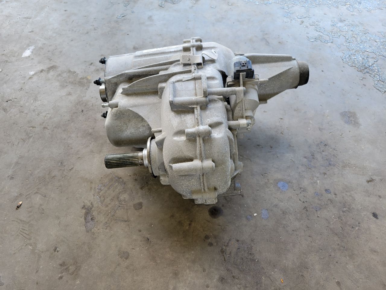 2023 SIERRA150 2 SPEED TRANSFER CASE BFG 59K 30080 - image 2