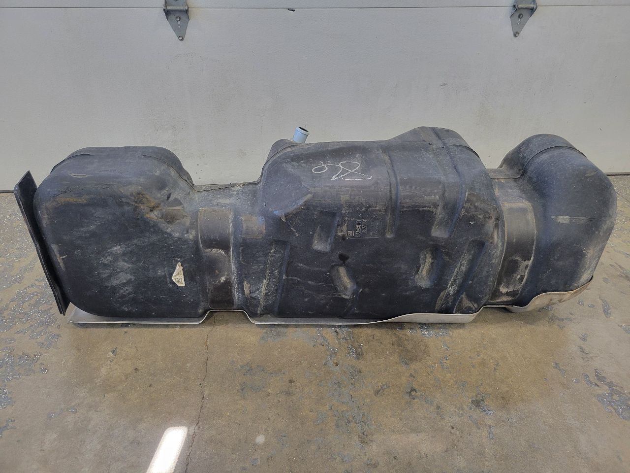 2023 SIERRA150 FUEL TANK CREW CAB 85569377 30081 - image 9