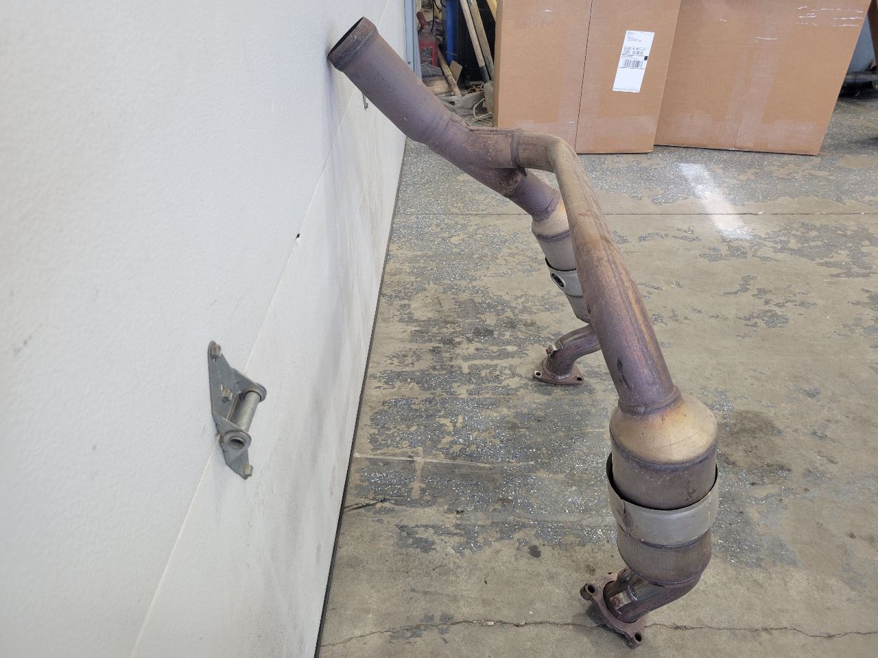 2023 SIERRA150 6.2L OEM EXHAUST Y PIPE 59K MILES 30092 - image 10