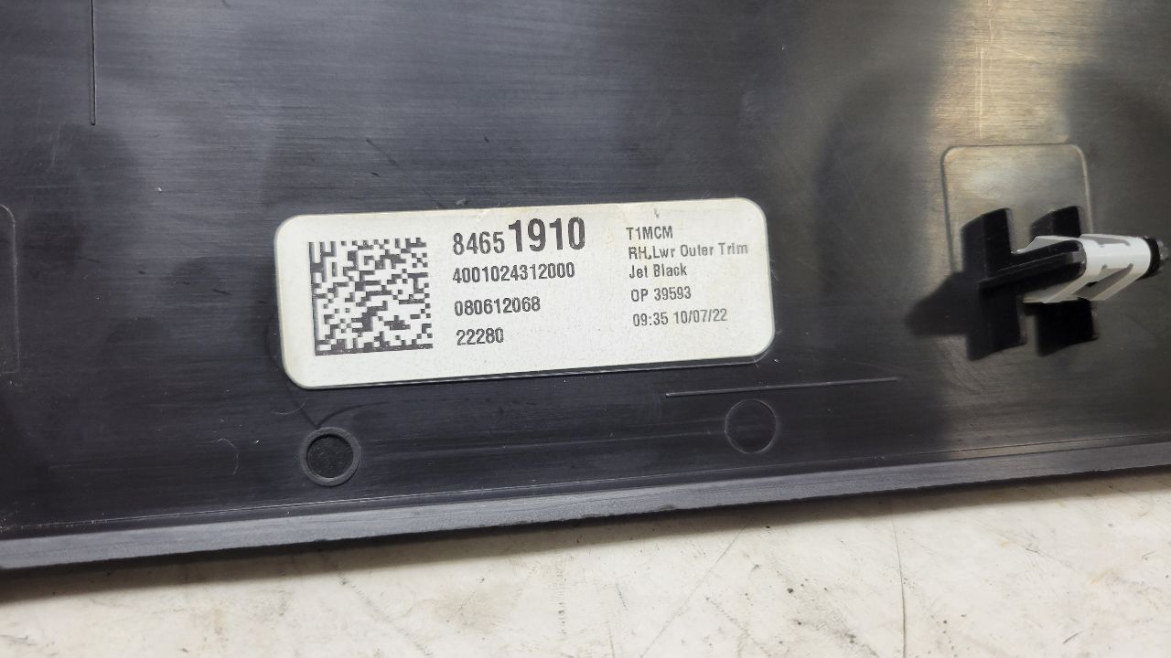 2023 SIERRA150 RH DASH LOWER FILL TRIM 84651910 30097 - image 8