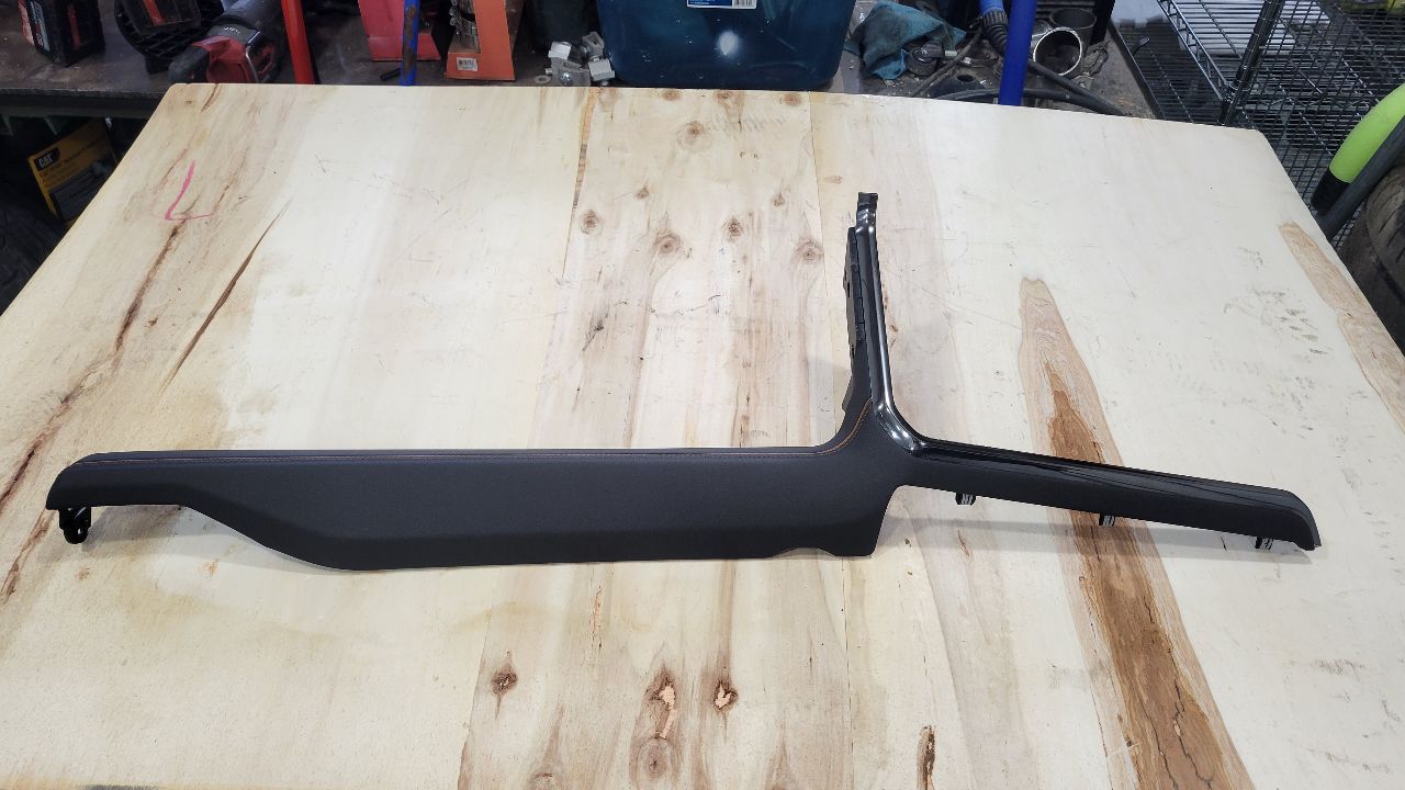 2023 SIERRA150 PASSENGER DASH TRIM AT4 85580958 30098 - image 1