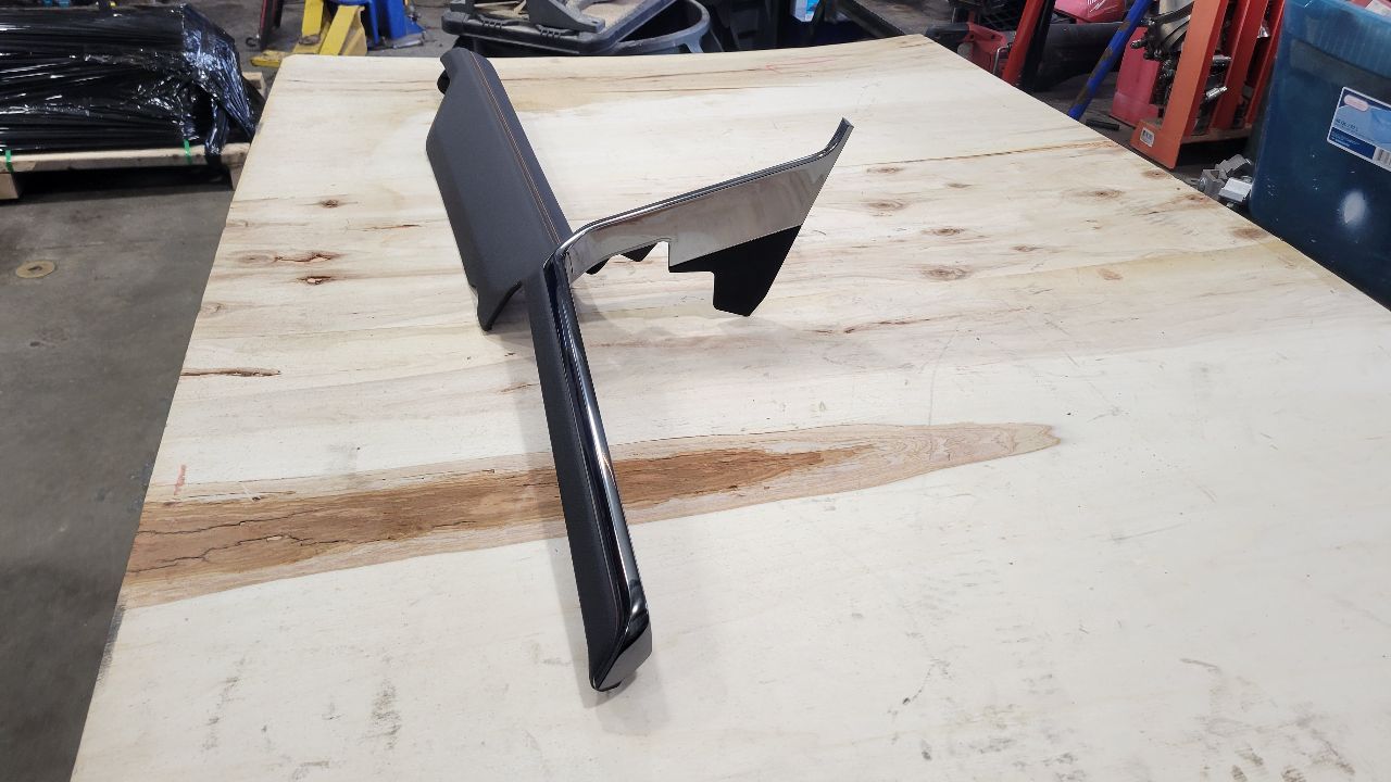 2023 SIERRA150 PASSENGER DASH TRIM AT4 85580958 30098 - image 5