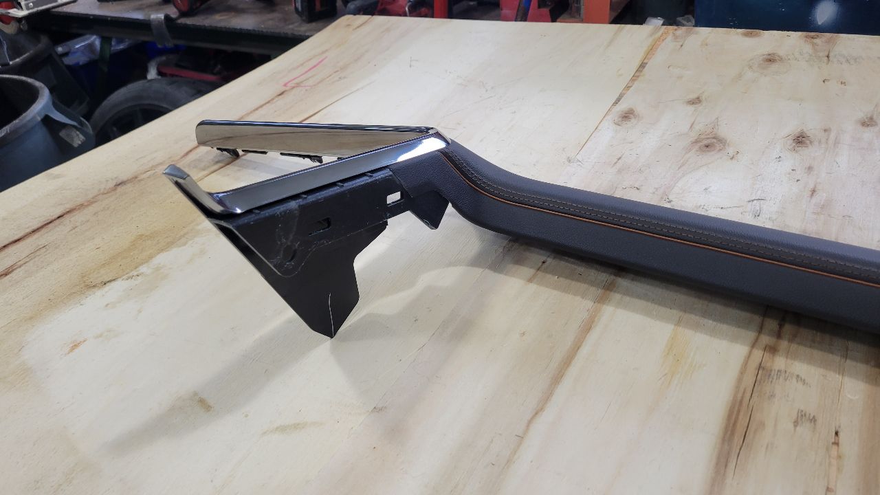 2023 SIERRA150 PASSENGER DASH TRIM AT4 85580958 30098 - image 10