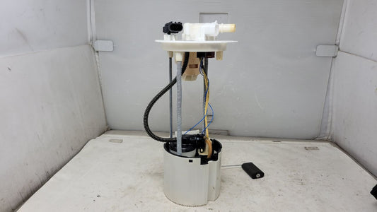 IN TANK FUEL PUMP 5'9" FJW 55K MI 30111 - image 1