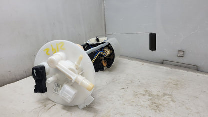 IN TANK FUEL PUMP 5'9" FJW 55K MI 30111 - image 3