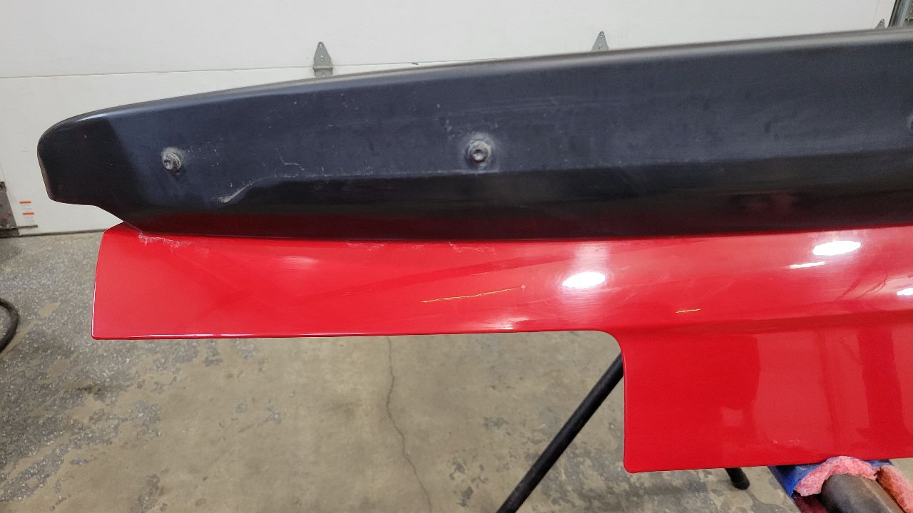 2013 CAMARO DECKLID & SPOILER RED GCN PARK DING 30138 - image 3