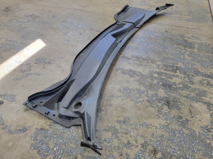 2013 CAMARO WINDSHIELD WIPER COWL TRIM PANEL 30162 - image 3