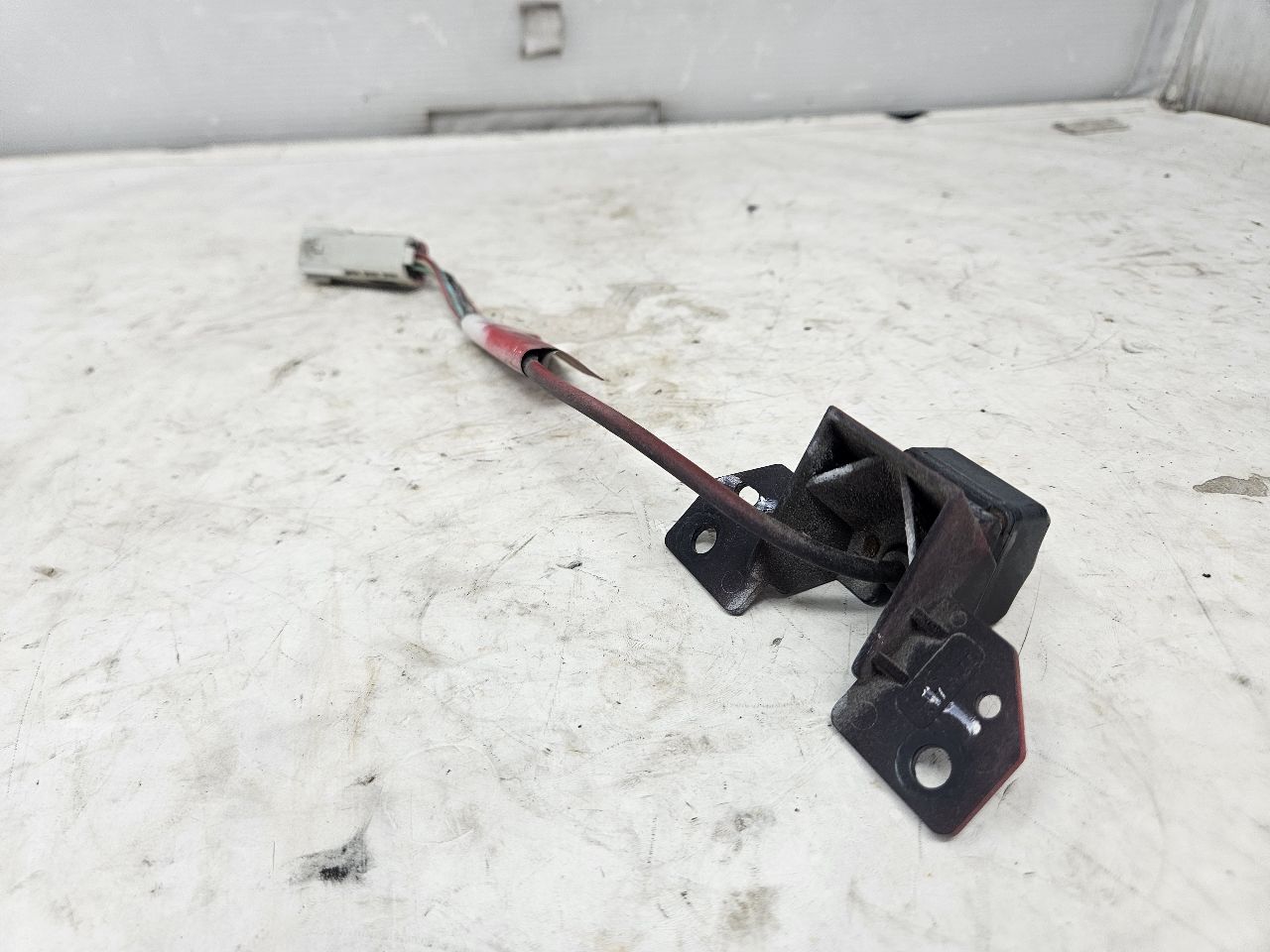 2013 CAMARO OEM REAR VIEW CAMERA 22767362 30194 - image 4