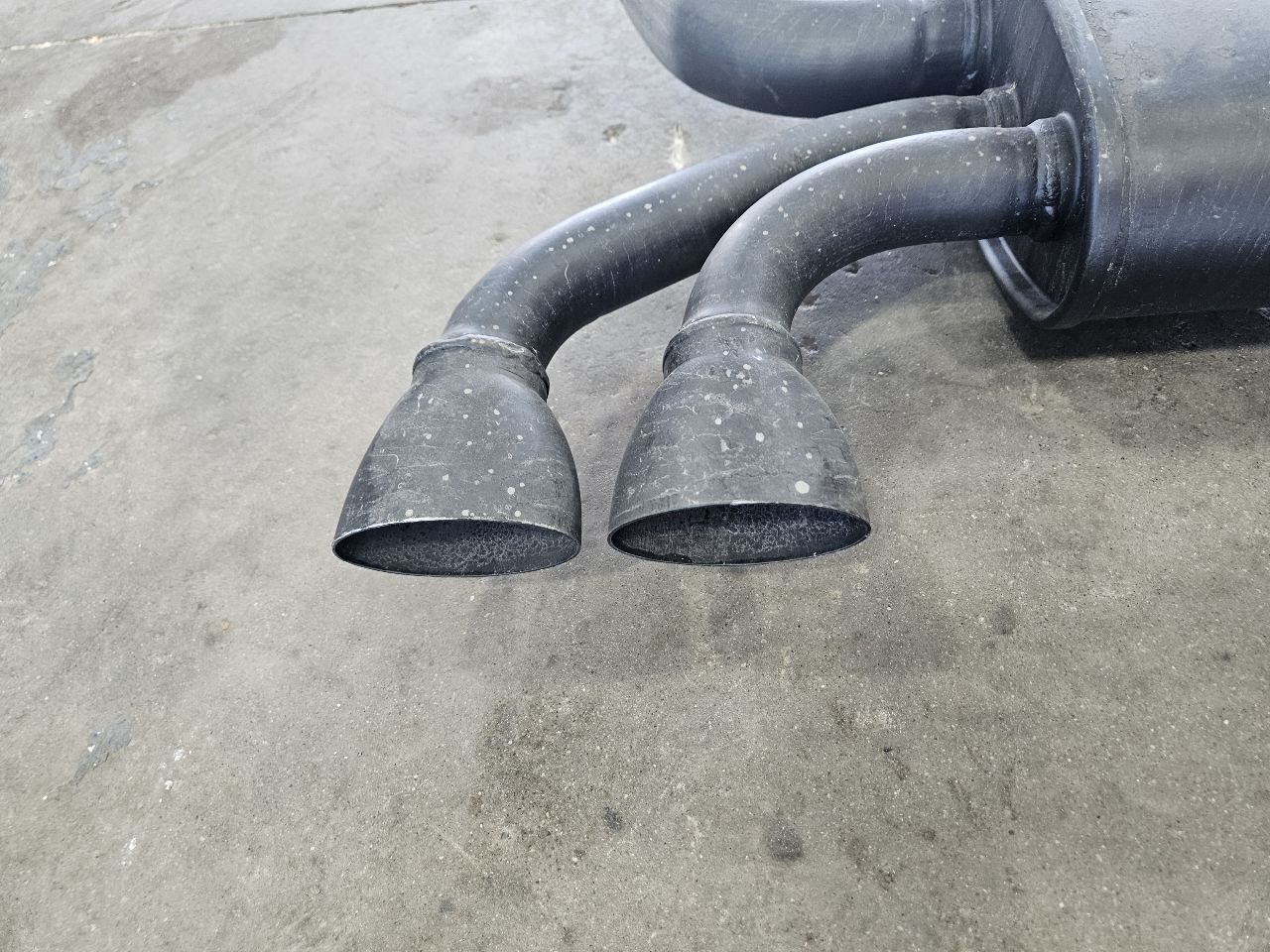 2000 CORVETTE NEW OLD STOCK PASSENGER MUFFLER 30200 - image 6