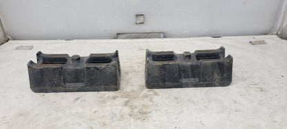 2019 SIERRA150 OEM LEAF SPRING BLOCKS PAIR FROM AT4 30224 - image 3