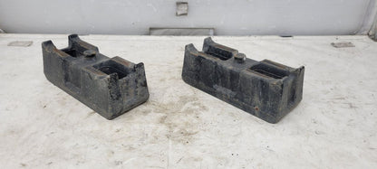 2019 SIERRA150 OEM LEAF SPRING BLOCKS PAIR FROM AT4 30224 - image 4
