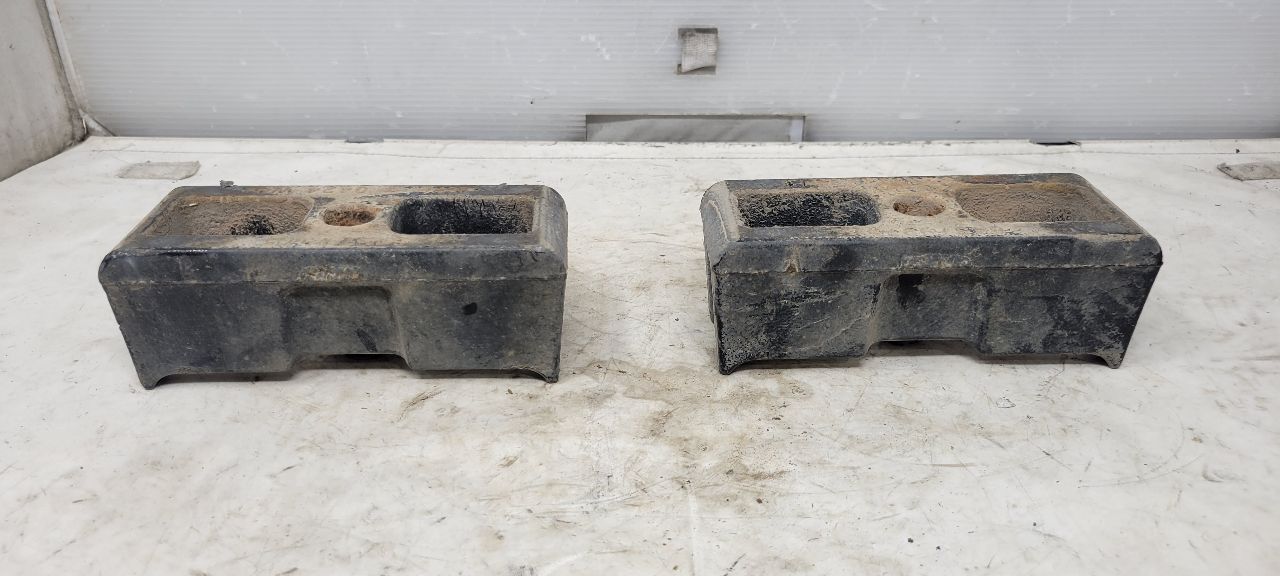 2019 SIERRA150 OEM LEAF SPRING BLOCKS PAIR FROM AT4 30224 - image 10