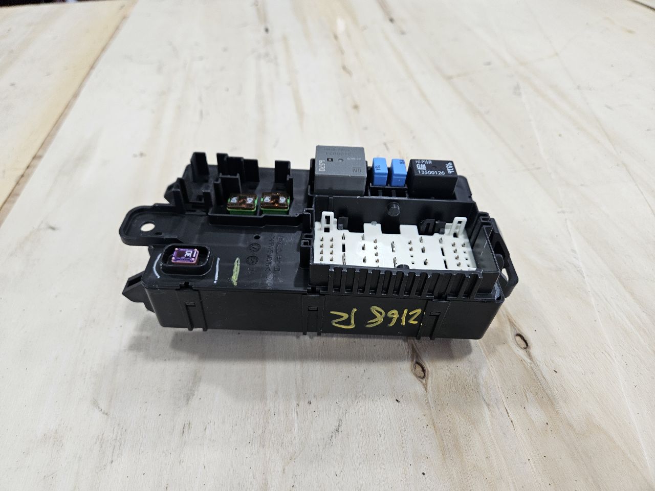 2019 SIERRA150 RH DASH FUSE BOX WIRE JUNCTION 30227 - image 6