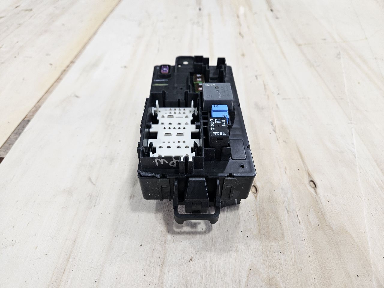 2019 SIERRA150 RH DASH FUSE BOX WIRE JUNCTION 30227 - image 7