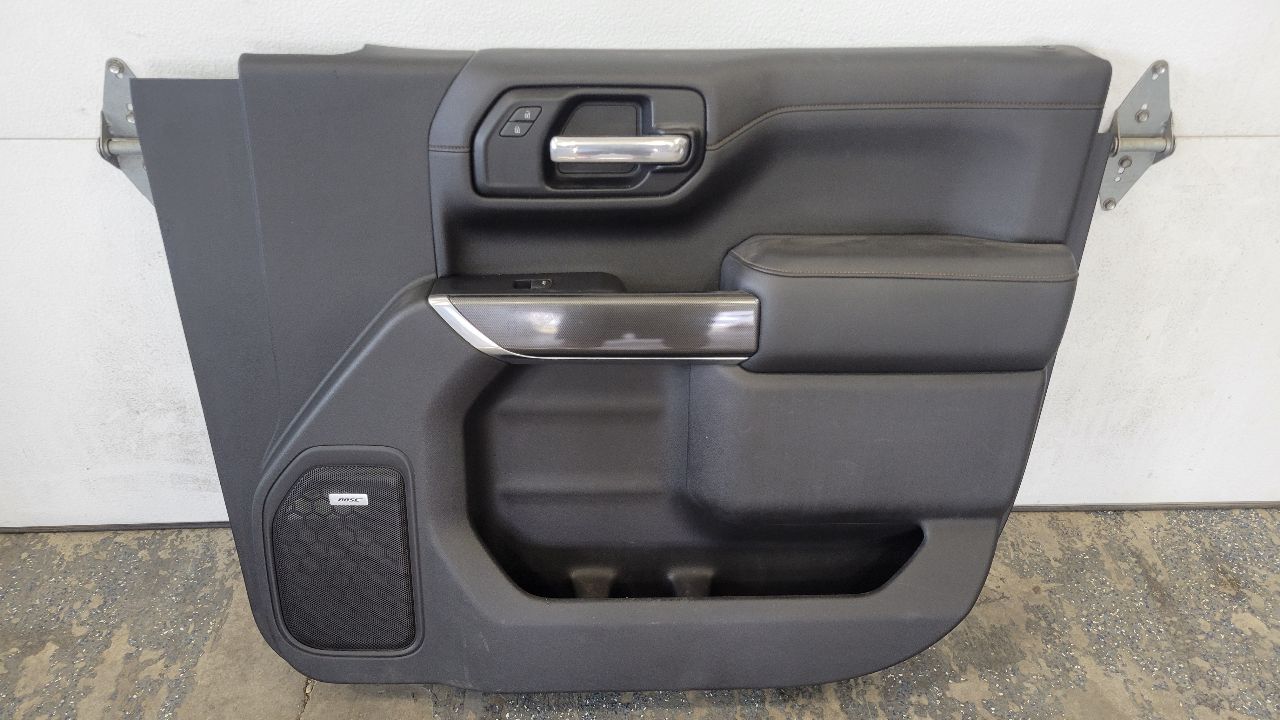 2019 SIERRA150 RH FRONT DOOR TRIM PANEL AT4 30230 - image 1