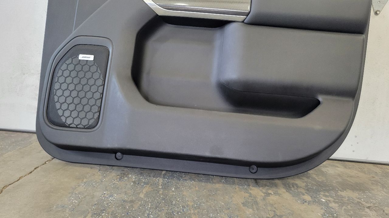 2019 SIERRA150 RH FRONT DOOR TRIM PANEL AT4 30230 - image 9