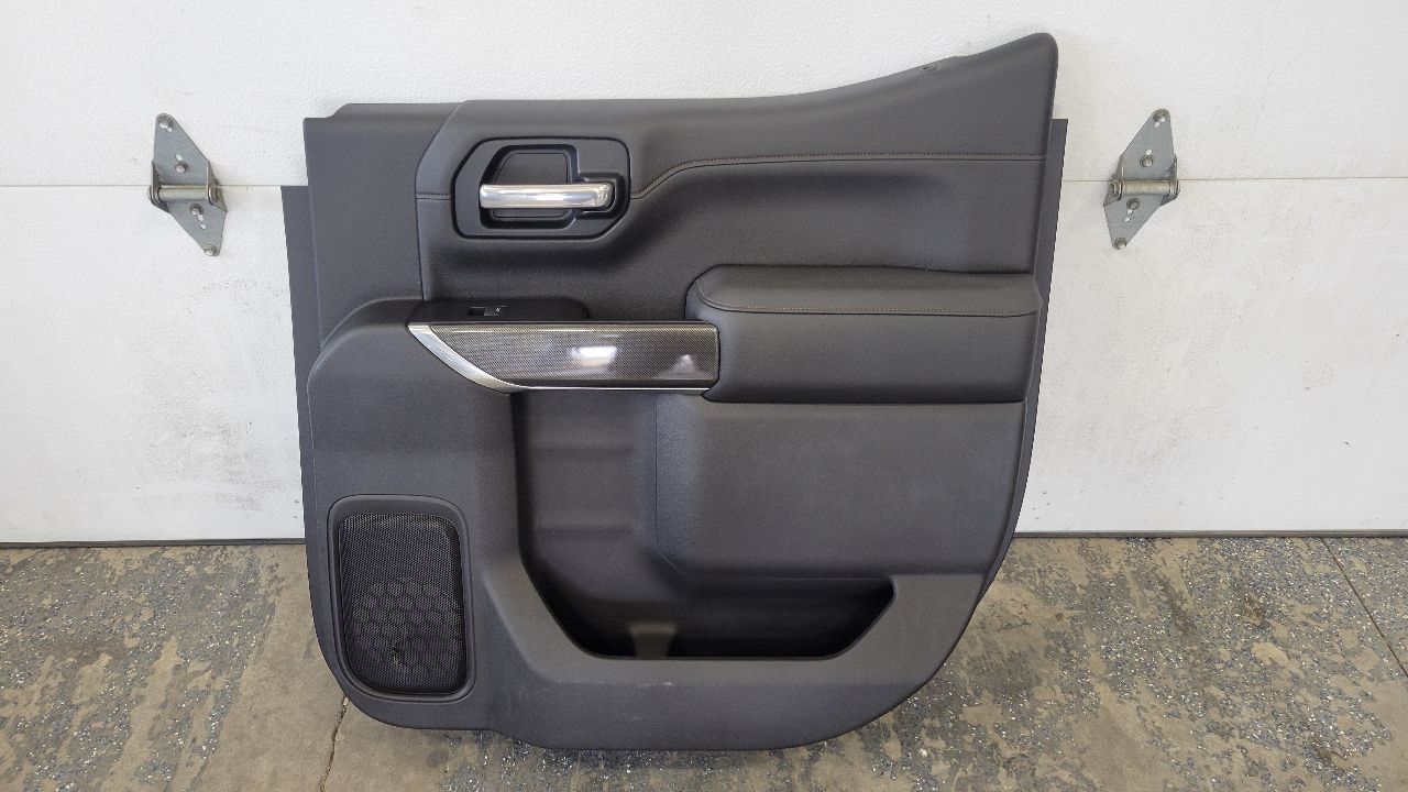 2019 SIERRA150 RH REAR DOOR TRIM PANEL AT4 CREWCAB 30231 - image 1