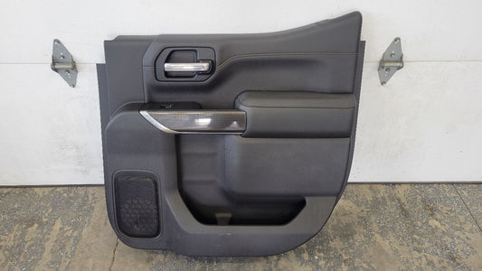 2019 SIERRA150 RH REAR DOOR TRIM PANEL AT4 CREWCAB 30231 - image 1