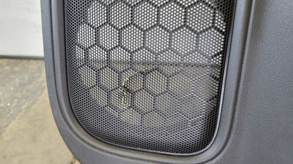 2019 SIERRA150 RH REAR DOOR TRIM PANEL AT4 CREWCAB 30231 - image 6
