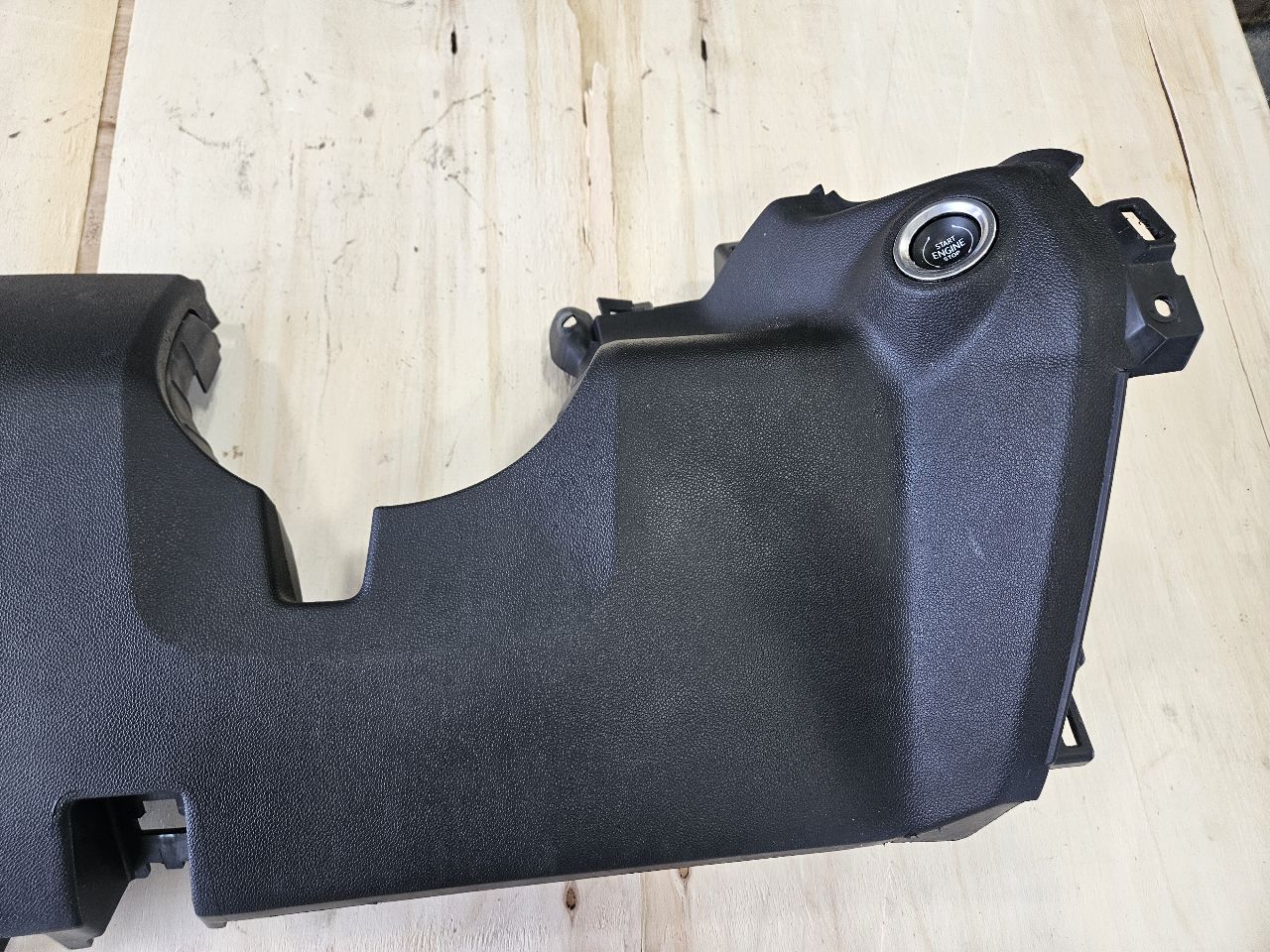 2019 SIERRA150 LH DRIVER DASH KNEE BOLSTER TRIM 30239 - image 6