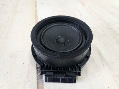 2019 SIERRA150 REAR DOOR BOSE SPEAKER 84584302 30247 - image 3