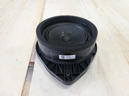 2019 SIERRA150 REAR DOOR BOSE SPEAKER 84584302 30247 - image 9