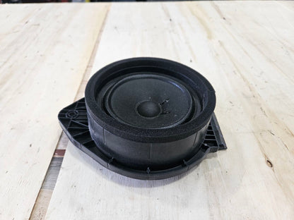 2019 SIERRA150 REAR DOOR BOSE SPEAKER 84584302 30247 - image 10