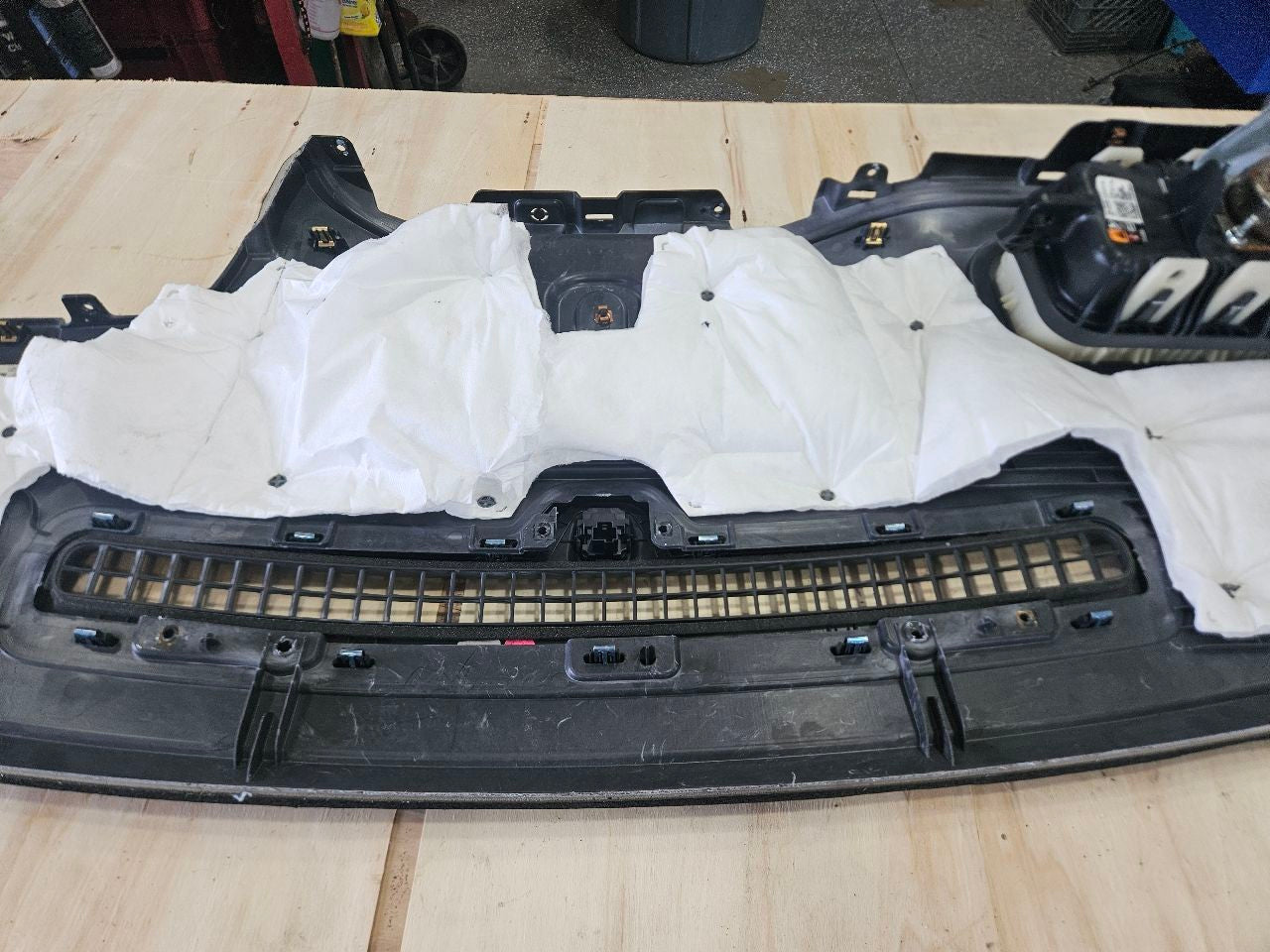 2019 SIERRA150 UPPER DASH BOARD PANEL W/BAG 30260 - image 10