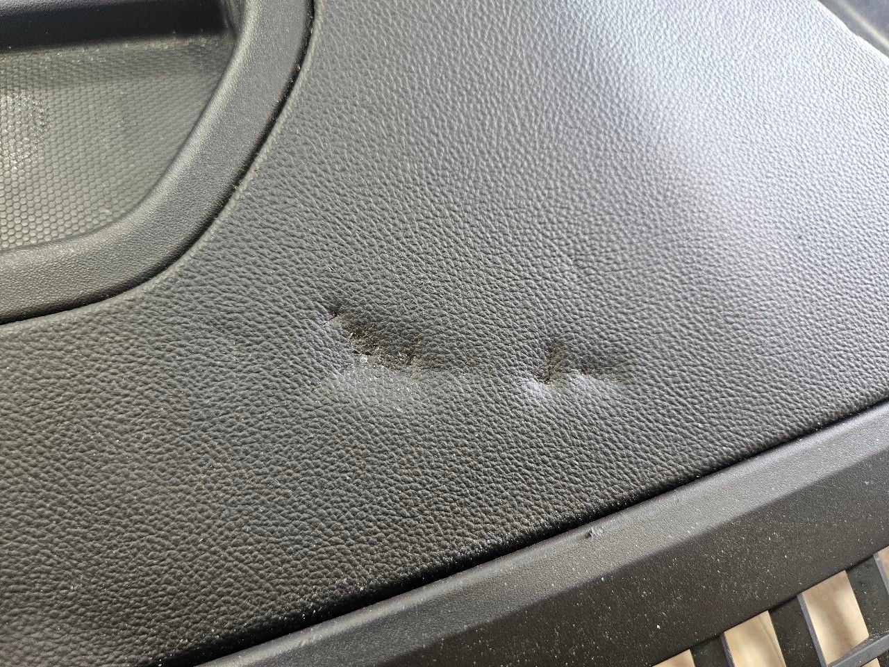 2019 SIERRA150 UPPER DASH BOARD PANEL W/BAG 30260 - image 19