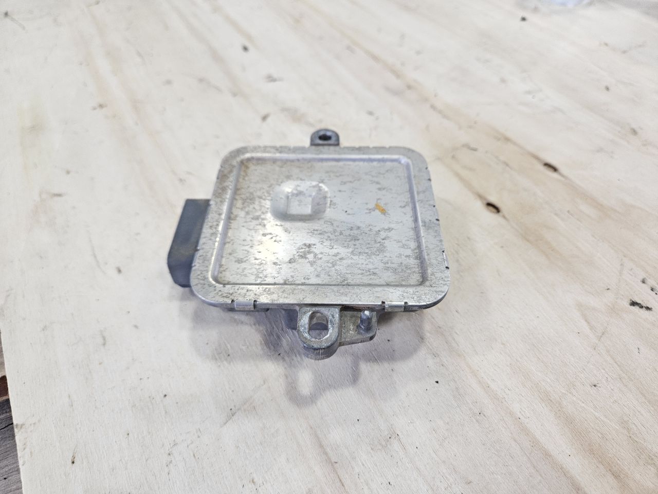 2019 SIERRA150 TRAILER TOW CONTROL MODULE 23306694 30268 - image 8