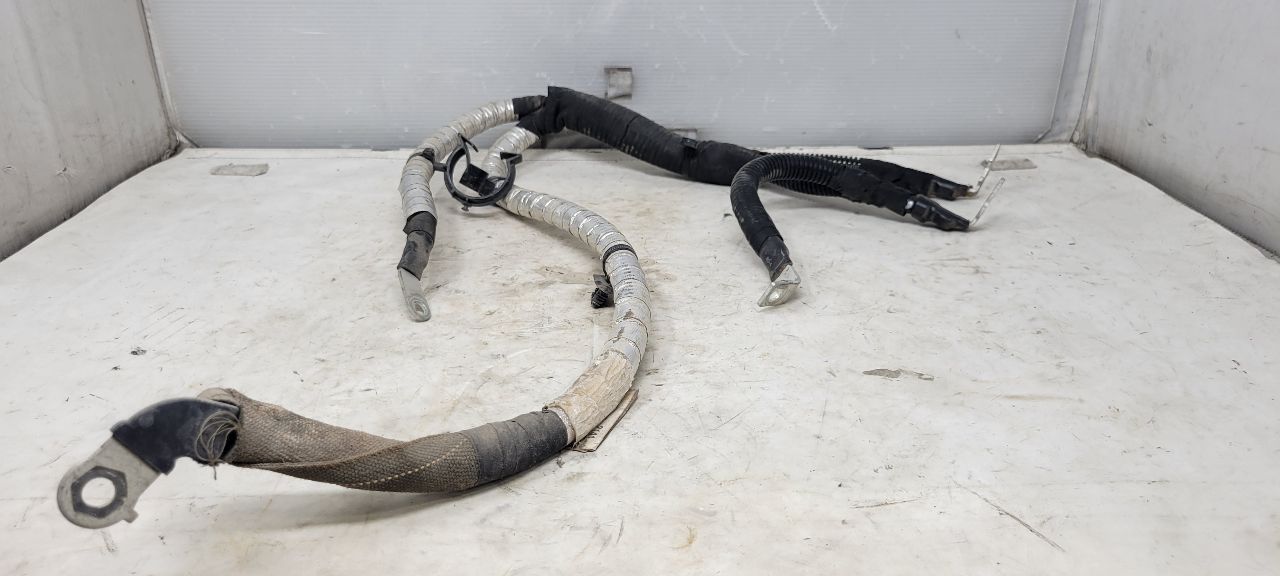 2019 SIERRA150 POSITIVE BATTERY CABLE 84522141 30280 - image 5