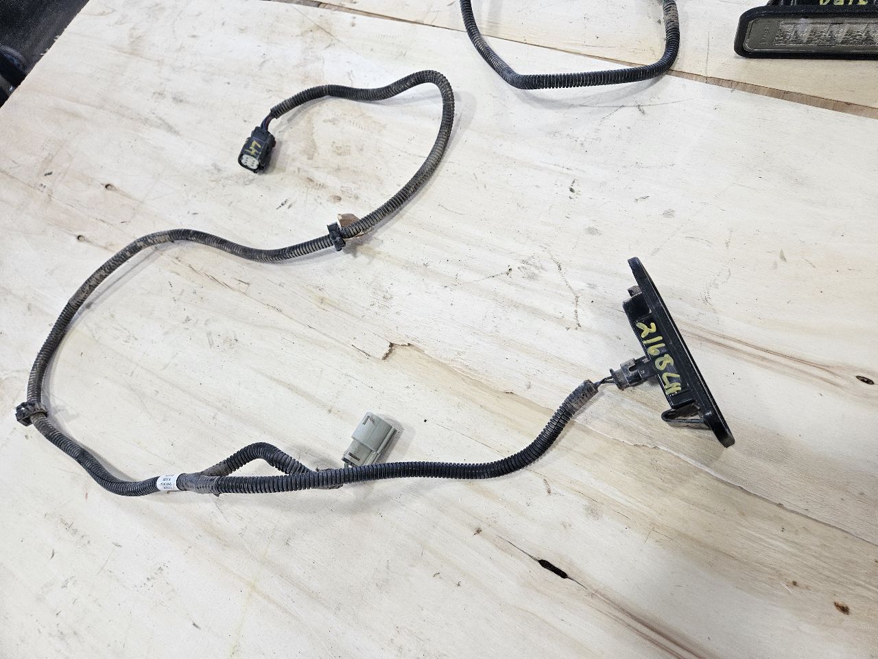 2019 SIERRA150 REAR CARGO LED LAMPS & WIRING PAIR 30283 - image 3