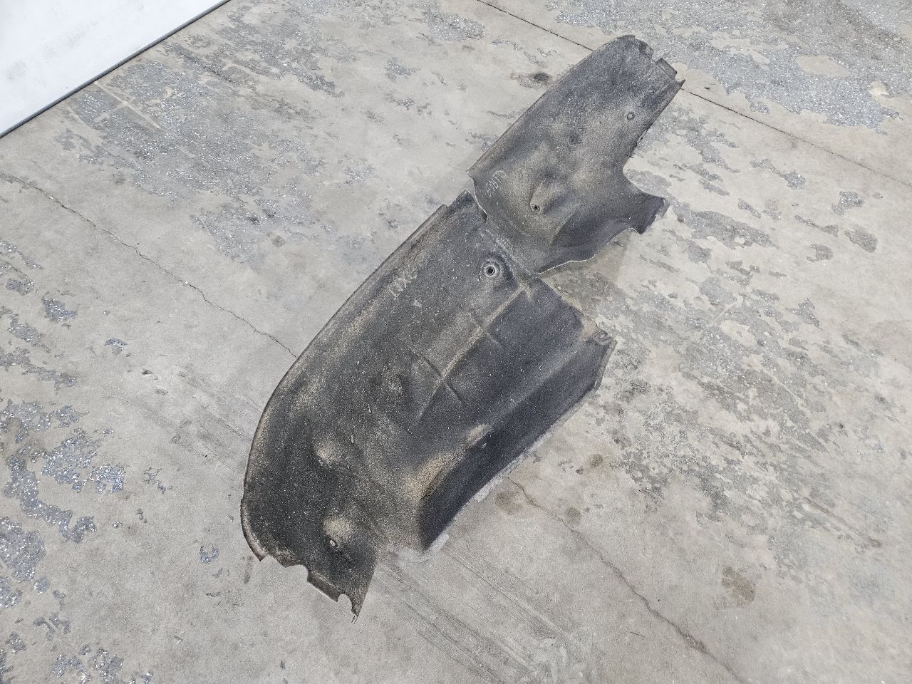2019 SIERRA150 LH DRIVER BED REAR WHEEL LINER 30285 - image 10