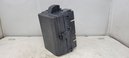 2019 SIERRA150 ENGINE BAY FUSE BOX 84594608 30288 - image 2