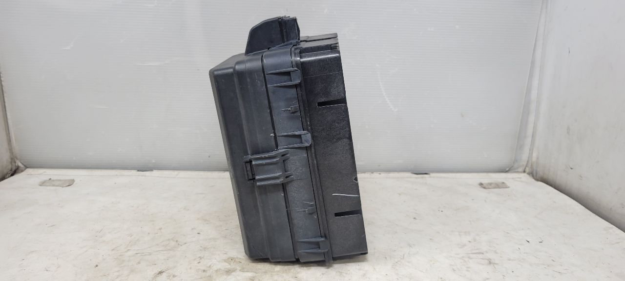 2019 SIERRA150 ENGINE BAY FUSE BOX 84594608 30288 - image 3