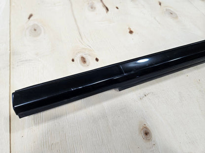 2019 SIERRA150 FRONT LH REVEAL MOLDING GLOSS BLACK 30294 - image 7