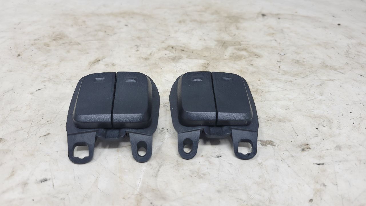 2019 SIERRA150 VOLUME & FAVORITE BUTTONS 13528614 30305 - image 5