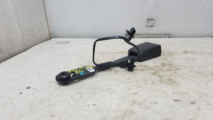 2020 SILVRDO15 RH PASSENGER SEAT BELT BUCKLE 30315 - image 5