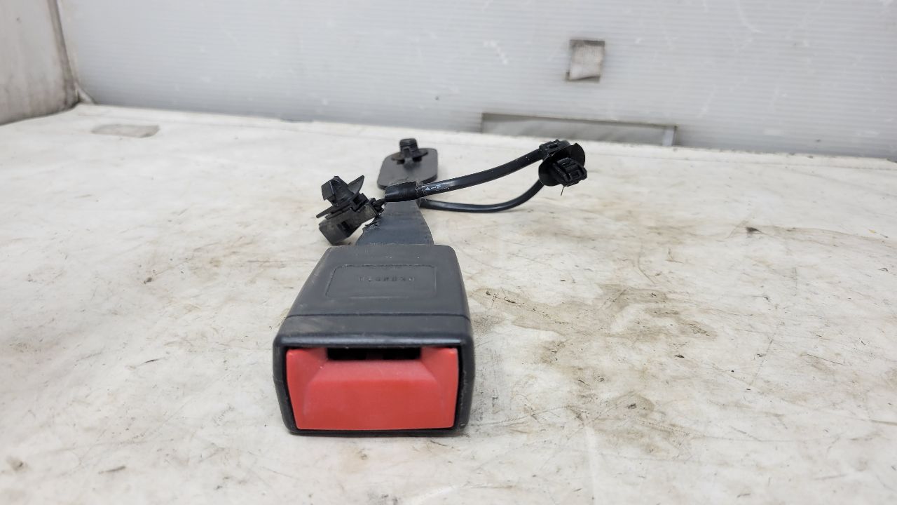 2020 SILVRDO15 RH PASSENGER SEAT BELT BUCKLE 30315 - image 9