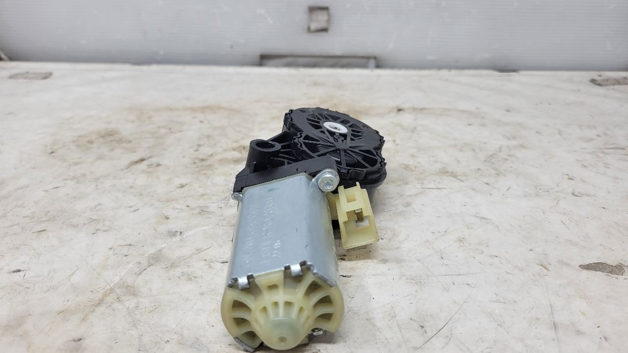 2017 CAMARO PASSENGER RH SEAT RECLINE MOTOR 30321 - image 5