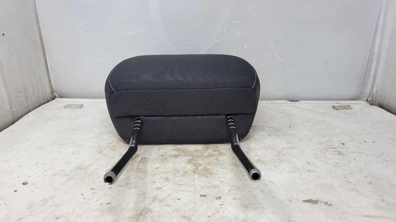 2017 CAMARO FRONT SEAT HEADREST BLACK CLOTH 30324 - image 7