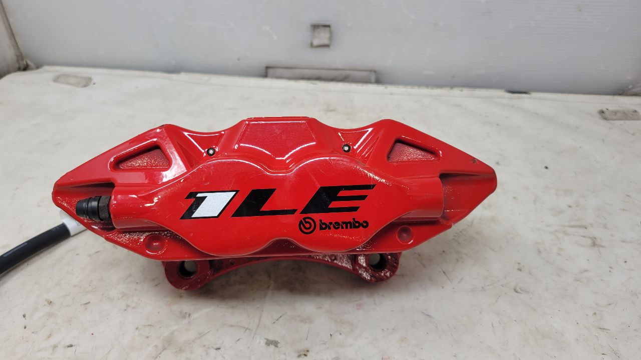 2018 CAMARO RH REAR SS 1LE BREMBO CALIPER J6M 30331 - image 1