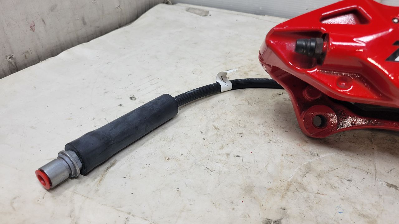 2018 CAMARO RH REAR SS 1LE BREMBO CALIPER J6M 30331 - image 4